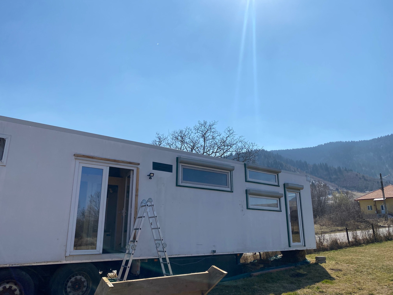Krone Semiremorca casa mobila Complet Utilata - Σπίτι εμπορευματοκιβωτία: φωτογραφία 2 Krone Semiremorca casa mobila Complet Utilata - Σπίτι εμπορευματοκιβωτία: φωτογραφία 2