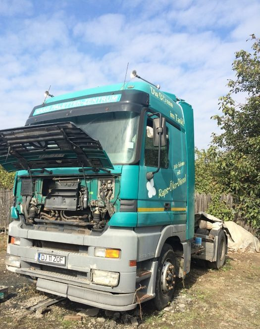 Mercedes-Benz Actros MP1 - Τράκτορας: φωτογραφία 3 Mercedes-Benz Actros MP1 - Τράκτορας: φωτογραφία 3