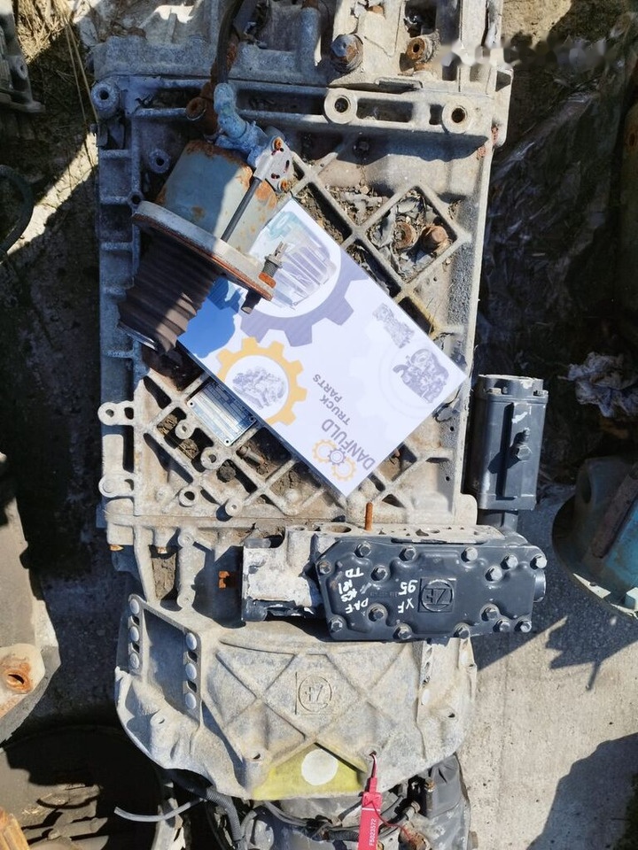 DAF ZF 16S181TD ZF16S181TD DAF Daf XF95 truck - Κιβώτιο ταχυτήτων για Φορτηγό: φωτογραφία 1 DAF ZF 16S181TD ZF16S181TD DAF Daf XF95 truck - Κιβώτιο ταχυτήτων για Φορτηγό: φωτογραφία 1