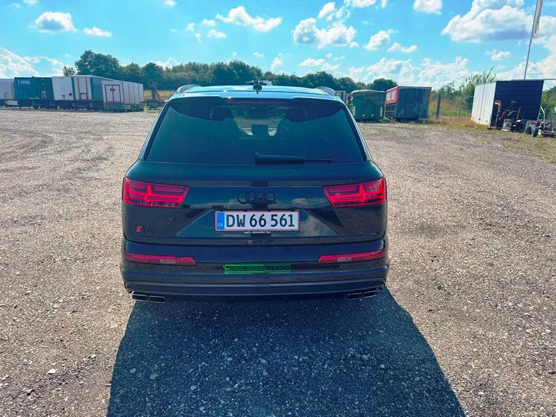 SUV Audi SQ7 Black Edition. panoramo sun roof. . oil heater. head up display. 21" alu weels. night vision. B&O sound system.: φωτογραφία 9