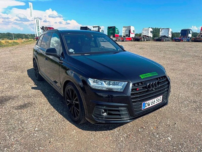 Audi SQ7 Black Edition. panoramo sun roof. . oil heater. head up display. 21" alu weels. night vision. B&O sound system. - SUV: φωτογραφία 5 Audi SQ7 Black Edition. panoramo sun roof. . oil heater. head up display. 21" alu weels. night vision. B&O sound system. - SUV: φωτογραφία 5