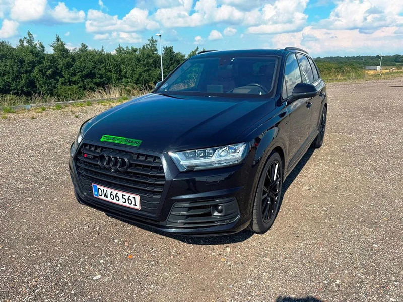 Audi SQ7 Black Edition. panoramo sun roof. . oil heater. head up display. 21" alu weels. night vision. B&O sound system. - SUV: φωτογραφία 3 Audi SQ7 Black Edition. panoramo sun roof. . oil heater. head up display. 21" alu weels. night vision. B&O sound system. - SUV: φωτογραφία 3