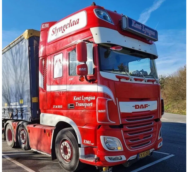 DAF XF 530 Twensteer Special interior. Full Air suspension Hydr. system - Τράκτορας: φωτογραφία 3 DAF XF 530 Twensteer Special interior. Full Air suspension Hydr. system - Τράκτορας: φωτογραφία 3