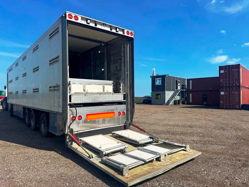 Fliegl Vandborg 3 stock pig trailer - Επικαθήμενο μεταφορά ζώων: φωτογραφία 3 Fliegl Vandborg 3 stock pig trailer - Επικαθήμενο μεταφορά ζώων: φωτογραφία 3