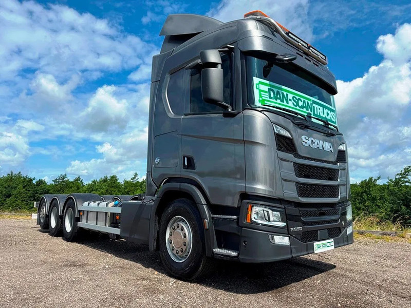 Scania R650 V8 NGS Steel / Air suspension. 4550mm weelbase. - Φορτηγό σασί: φωτογραφία 2 Scania R650 V8 NGS Steel / Air suspension. 4550mm weelbase. - Φορτηγό σασί: φωτογραφία 2