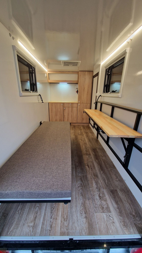 Everest MiniCamp przyczepa kempingowa Ciężarowa towarowa - Ρυμουλκούμενο τροχόσπιτο: φωτογραφία 3 Everest MiniCamp przyczepa kempingowa Ciężarowa towarowa - Ρυμουλκούμενο τροχόσπιτο: φωτογραφία 3