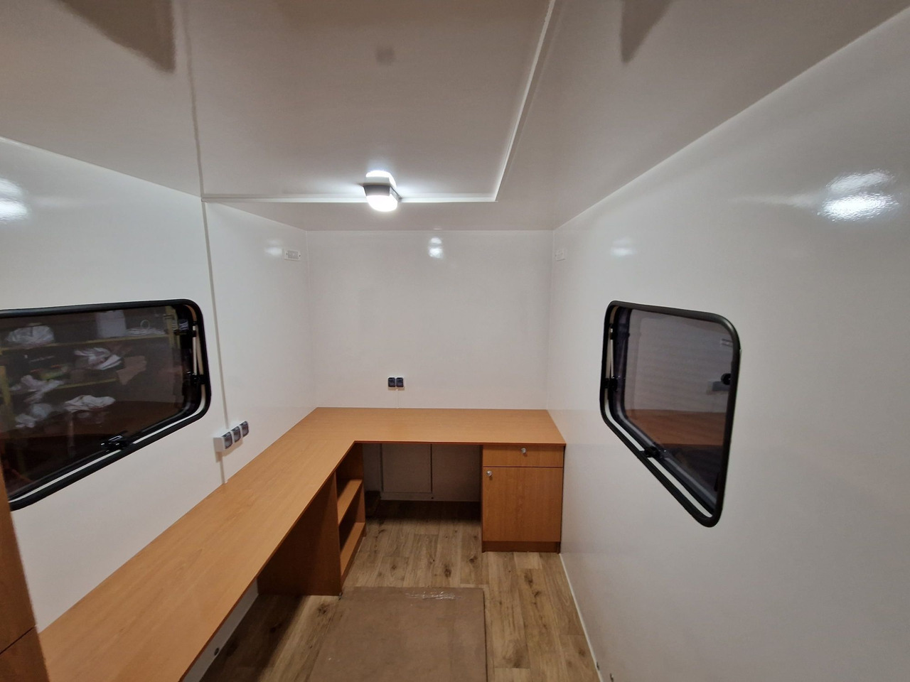 Przyczepa Socjalna Magazyn Budowa Stróżówka Nowa dowolna zabudowa - Σπίτι εμπορευματοκιβωτία, Τρέιλερ: φωτογραφία 5 Przyczepa Socjalna Magazyn Budowa Stróżówka Nowa dowolna zabudowa - Σπίτι εμπορευματοκιβωτία, Τρέιλερ: φωτογραφία 5