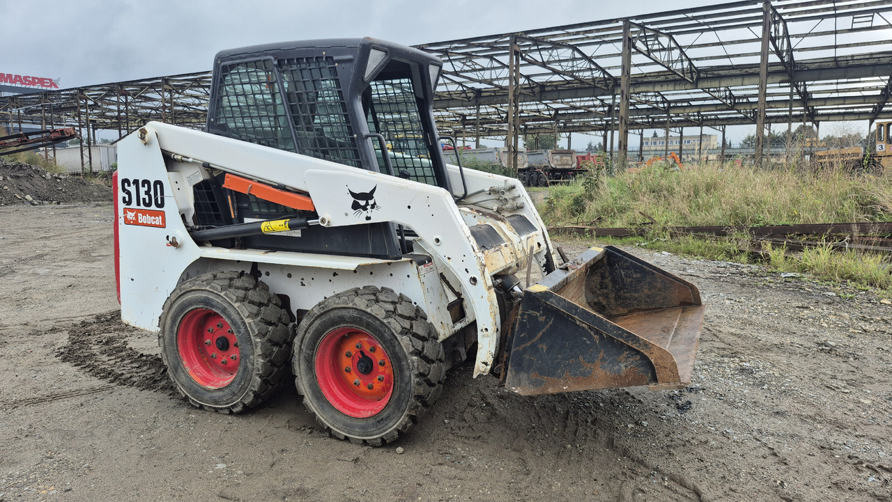 BOBCAT S130 - Φορτωτής πλάγιας ολίσθησης: φωτογραφία 5 BOBCAT S130 - Φορτωτής πλάγιας ολίσθησης: φωτογραφία 5