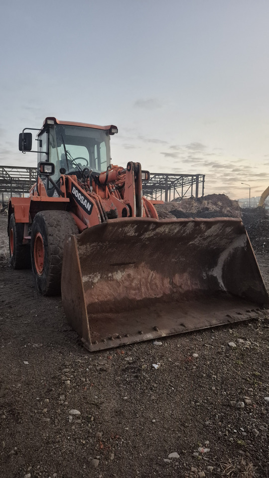 DOOSAN DL250-3 - Ελαστιχοφόρος φορτωτής: φωτογραφία 5 DOOSAN DL250-3 - Ελαστιχοφόρος φορτωτής: φωτογραφία 5