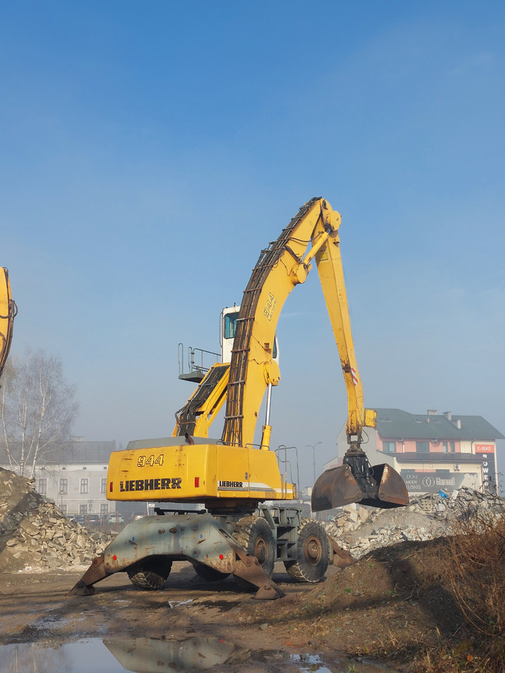 LIEBHERR A944BHD - Μηχάνημα Διαχείρισης Υλικών: φωτογραφία 3 LIEBHERR A944BHD - Μηχάνημα Διαχείρισης Υλικών: φωτογραφία 3