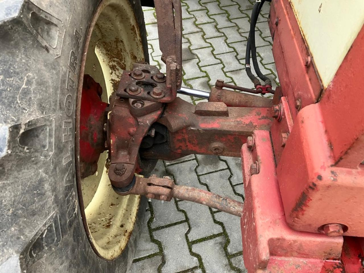 Case-IH 1046 AS - Τρακτέρ: φωτογραφία 5 Case-IH 1046 AS - Τρακτέρ: φωτογραφία 5