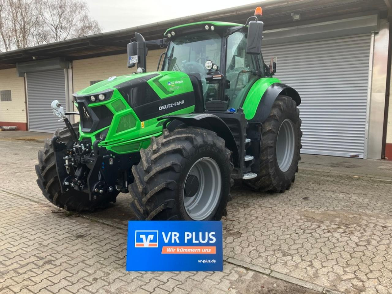 Deutz-Fahr 6230 TTV - Τρακτέρ: φωτογραφία 1 Deutz-Fahr 6230 TTV - Τρακτέρ: φωτογραφία 1