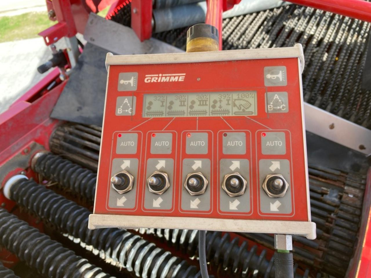 Πατατοεξαγωγέας Grimme SE 150-60: φωτογραφία 6 Πατατοεξαγωγέας Grimme SE 150-60: φωτογραφία 6