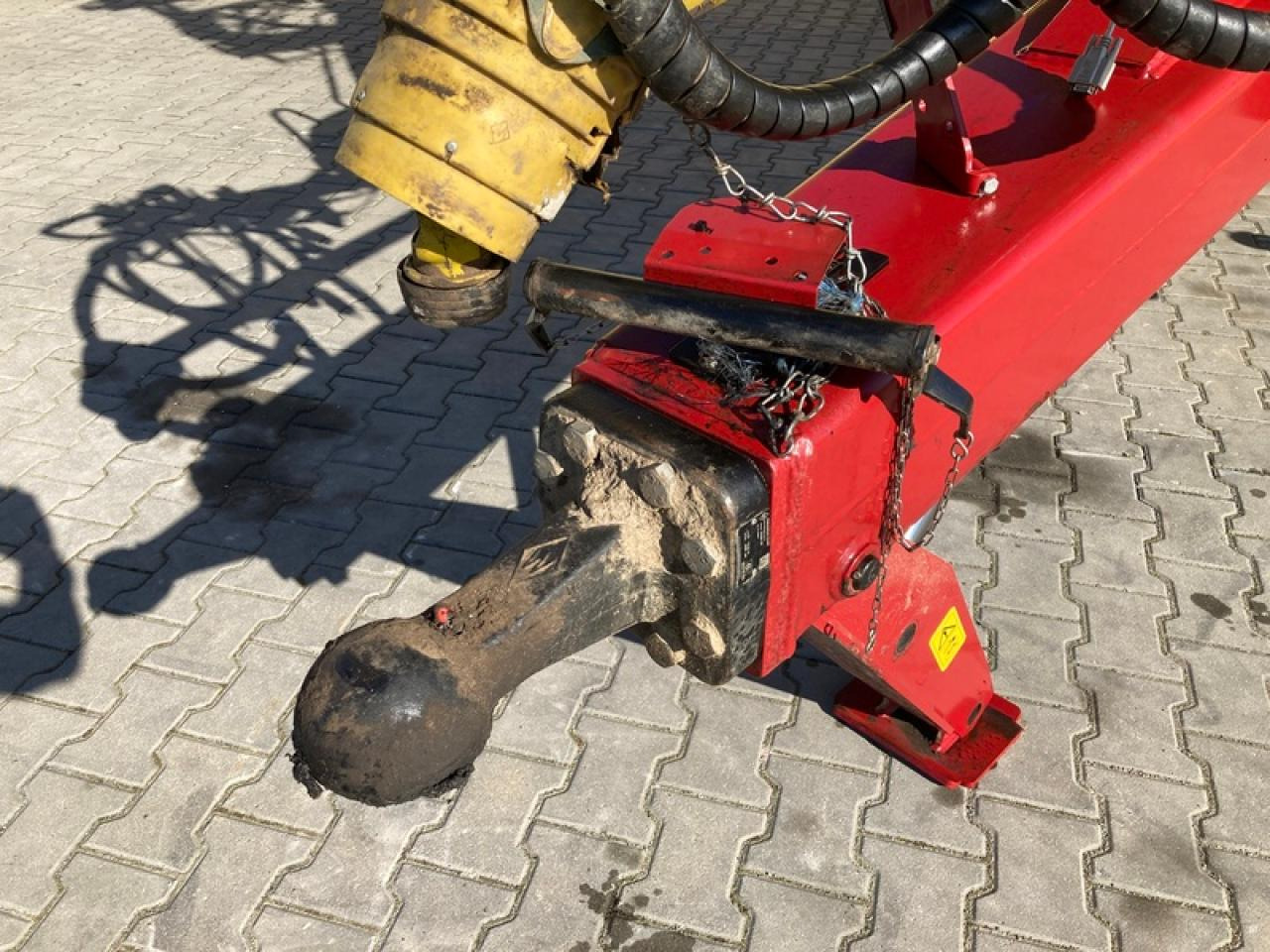 Hardi COMMANDER 5500I - Συρόμενο ψεκαστικό: φωτογραφία 4 Hardi COMMANDER 5500I - Συρόμενο ψεκαστικό: φωτογραφία 4