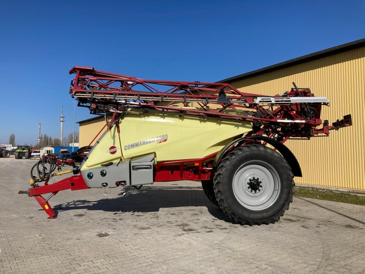 Hardi COMMANDER 5500I - Συρόμενο ψεκαστικό: φωτογραφία 2 Hardi COMMANDER 5500I - Συρόμενο ψεκαστικό: φωτογραφία 2