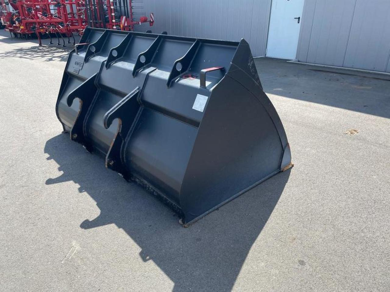 LEICHTGUTSCHAUFEL NEW HOLLAND CASE - Κουβάς για φορτωτή: φωτογραφία 3 LEICHTGUTSCHAUFEL NEW HOLLAND CASE - Κουβάς για φορτωτή: φωτογραφία 3