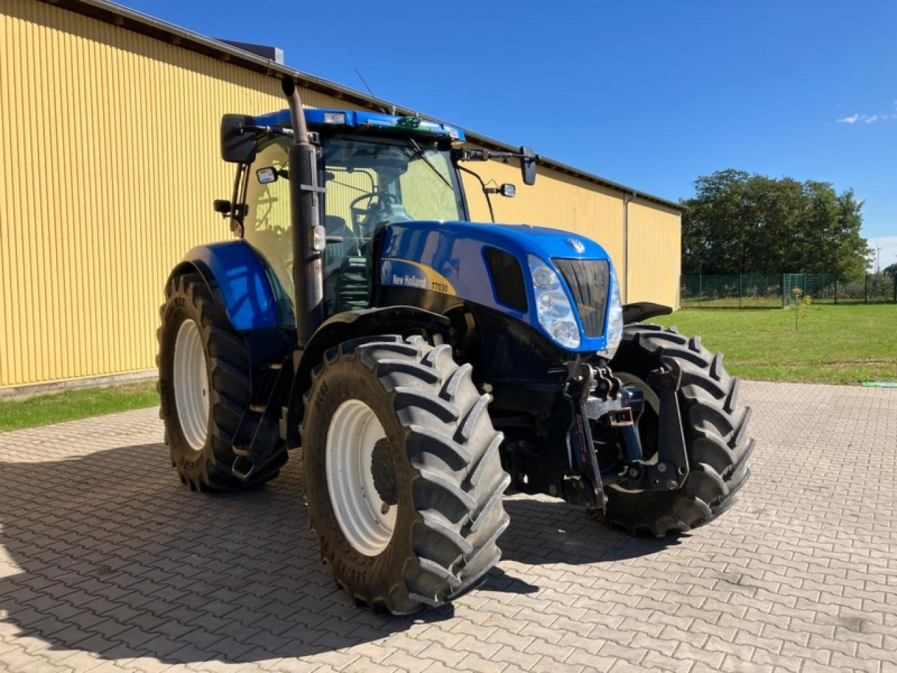 New Holland T7030 // GPS STARFIRE 6000 - Τρακτέρ: φωτογραφία 4 New Holland T7030 // GPS STARFIRE 6000 - Τρακτέρ: φωτογραφία 4