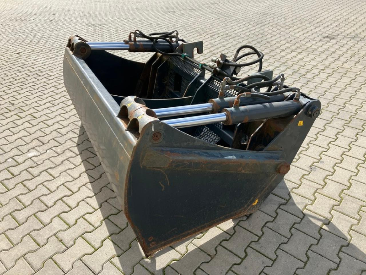 Saphir SSZ199 - Κουβάς: φωτογραφία 3 Saphir SSZ199 - Κουβάς: φωτογραφία 3