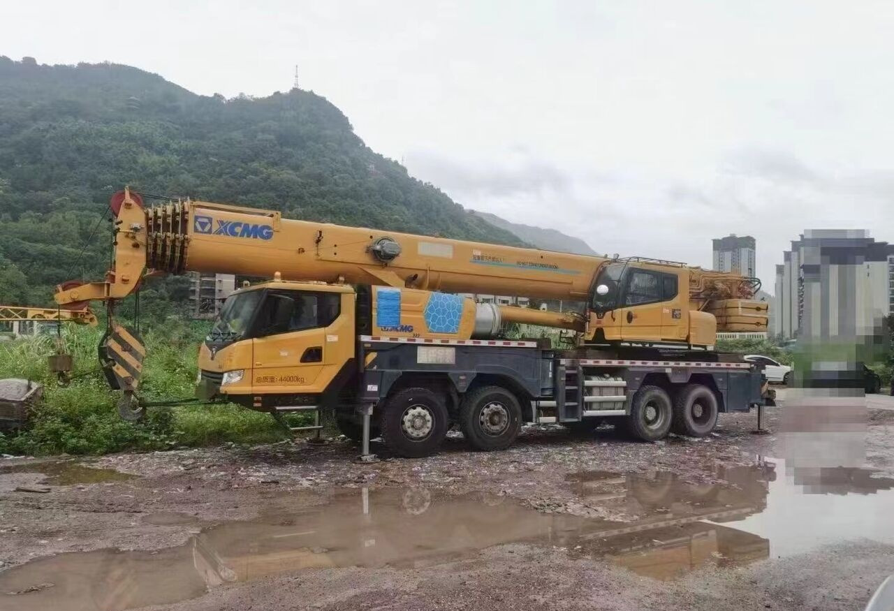 XCMG XCT55 - Τηλεσκοπικός γερανός: φωτογραφία 1 XCMG XCT55 - Τηλεσκοπικός γερανός: φωτογραφία 1