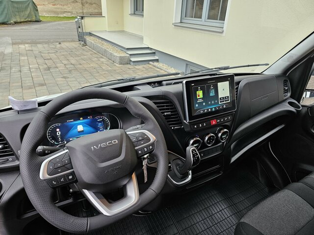 IVECO Daily 35S18HA8V DOKA Hi-Matic 12m³ L2H2 7 Sitze... - Βαν, Διπλοκάμπινο ελαφρύ επαγγελματικό: φωτογραφία 2 IVECO Daily 35S18HA8V DOKA Hi-Matic 12m³ L2H2 7 Sitze... - Βαν, Διπλοκάμπινο ελαφρύ επαγγελματικό: φωτογραφία 2