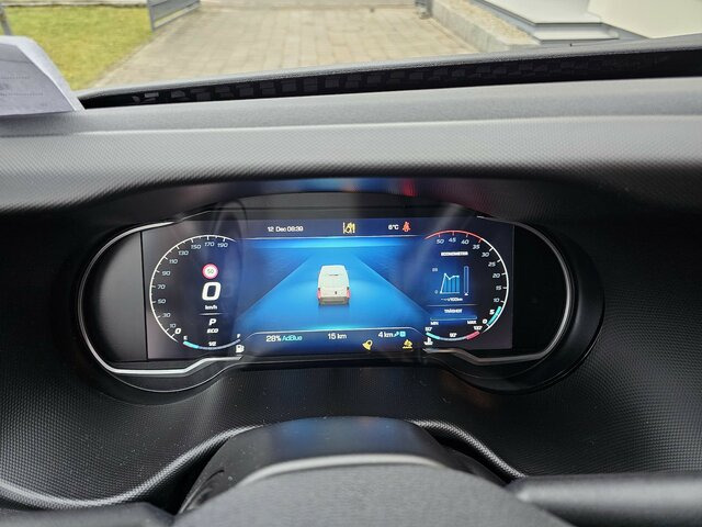 IVECO Daily 35S18HA8V DOKA Hi-Matic 12m³ L2H2 7 Sitze... - Βαν, Διπλοκάμπινο ελαφρύ επαγγελματικό: φωτογραφία 4 IVECO Daily 35S18HA8V DOKA Hi-Matic 12m³ L2H2 7 Sitze... - Βαν, Διπλοκάμπινο ελαφρύ επαγγελματικό: φωτογραφία 4