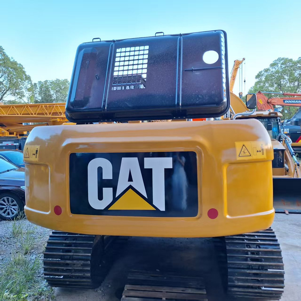 CAT 320D2L Excavator - Ερπυστριοφόρος εκσκαφέας: φωτογραφία 4 CAT 320D2L Excavator - Ερπυστριοφόρος εκσκαφέας: φωτογραφία 4