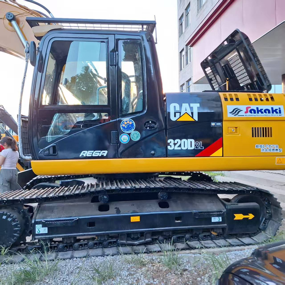 CAT 320D2L Excavator - Ερπυστριοφόρος εκσκαφέας: φωτογραφία 1 CAT 320D2L Excavator - Ερπυστριοφόρος εκσκαφέας: φωτογραφία 1