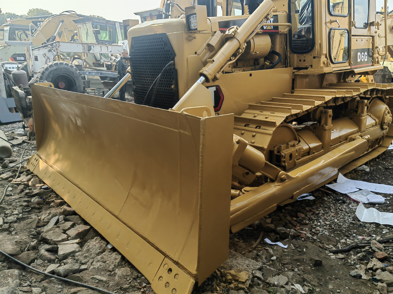 CAT D6G Bulldozer - Μπουλντόζα: φωτογραφία 4 CAT D6G Bulldozer - Μπουλντόζα: φωτογραφία 4