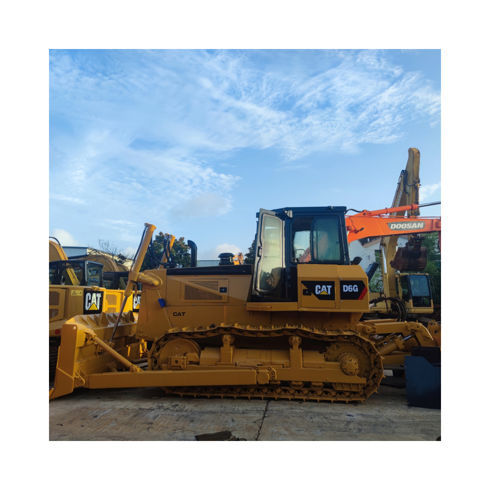 CAT D6G Bulldozer - Μπουλντόζα: φωτογραφία 1 CAT D6G Bulldozer - Μπουλντόζα: φωτογραφία 1