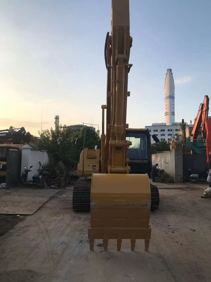 CATERPILLAR 320C - Ερπυστριοφόρος εκσκαφέας: φωτογραφία 3 CATERPILLAR 320C - Ερπυστριοφόρος εκσκαφέας: φωτογραφία 3