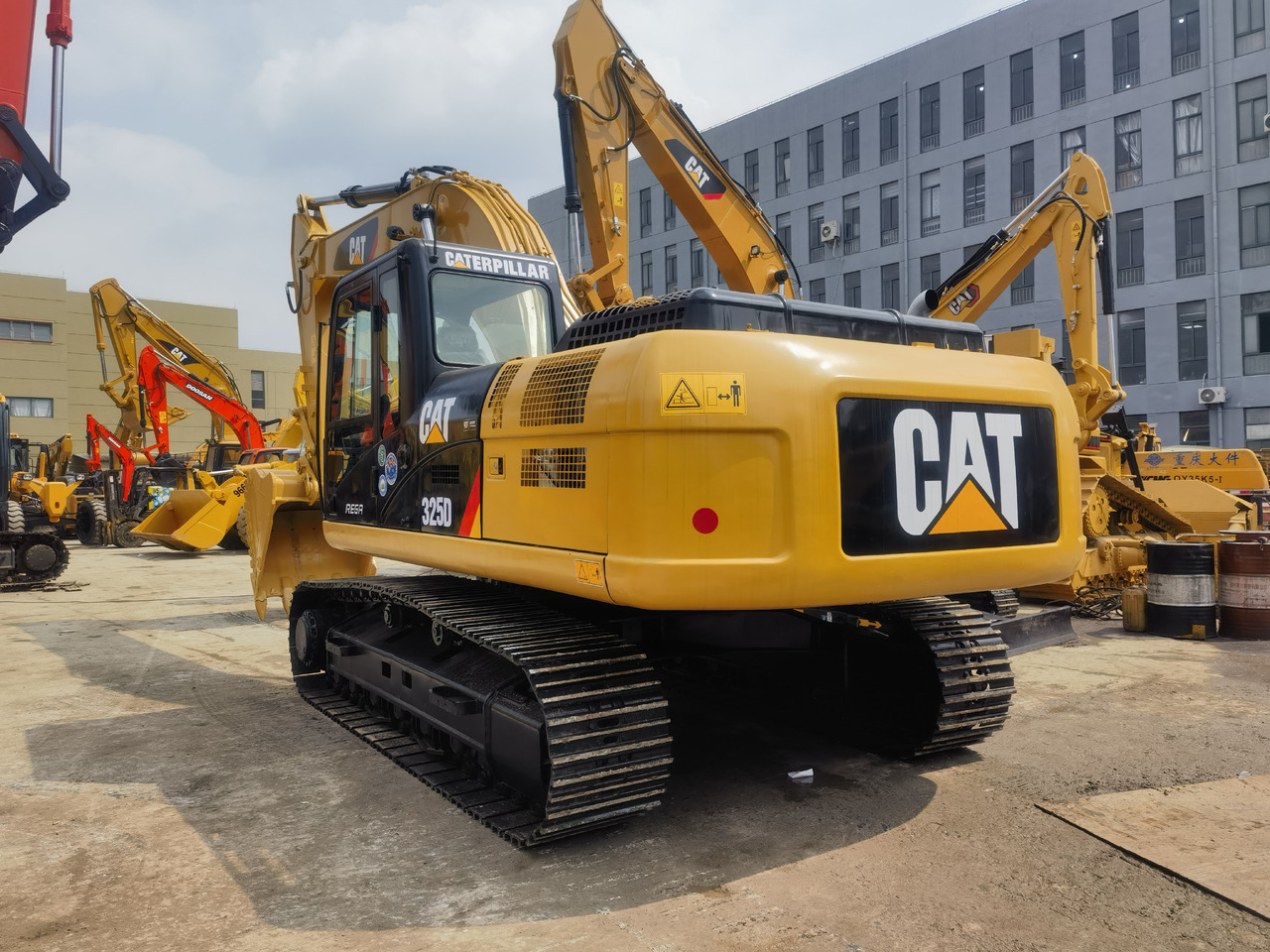 CATERPILLAR CAT 325D Excavator - Ερπυστριοφόρος εκσκαφέας: φωτογραφία 2 CATERPILLAR CAT 325D Excavator - Ερπυστριοφόρος εκσκαφέας: φωτογραφία 2