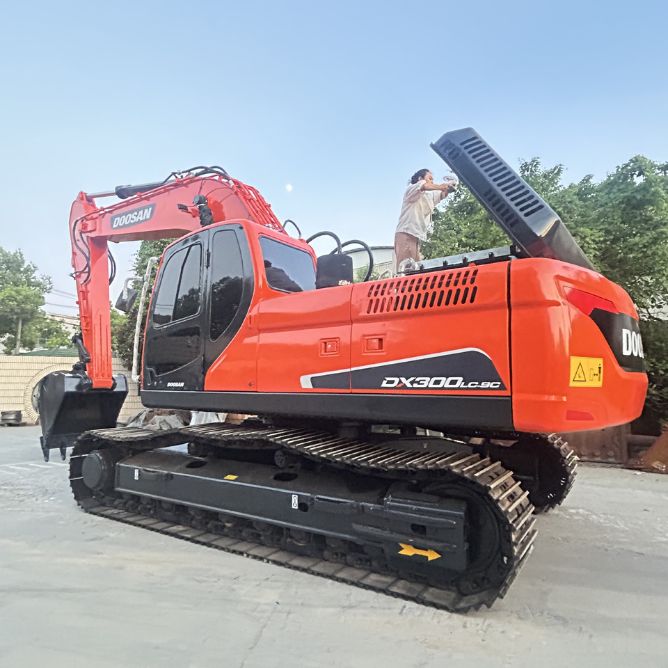 Doosan DX300LC-9c Crawler Excavator - Ερπυστριοφόρος εκσκαφέας: φωτογραφία 2 Doosan DX300LC-9c Crawler Excavator - Ερπυστριοφόρος εκσκαφέας: φωτογραφία 2