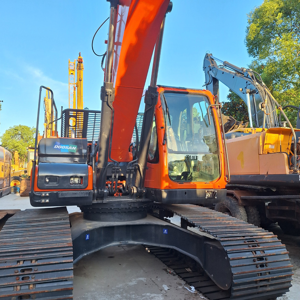 Doosan Dx225LC-9C Crawler Excavator - Ερπυστριοφόρος εκσκαφέας: φωτογραφία 2 Doosan Dx225LC-9C Crawler Excavator - Ερπυστριοφόρος εκσκαφέας: φωτογραφία 2