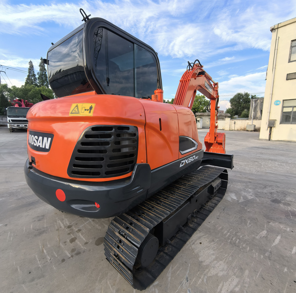 Doosan Dx60 Crawler Excavator - Ερπυστριοφόρος εκσκαφέας: φωτογραφία 4 Doosan Dx60 Crawler Excavator - Ερπυστριοφόρος εκσκαφέας: φωτογραφία 4