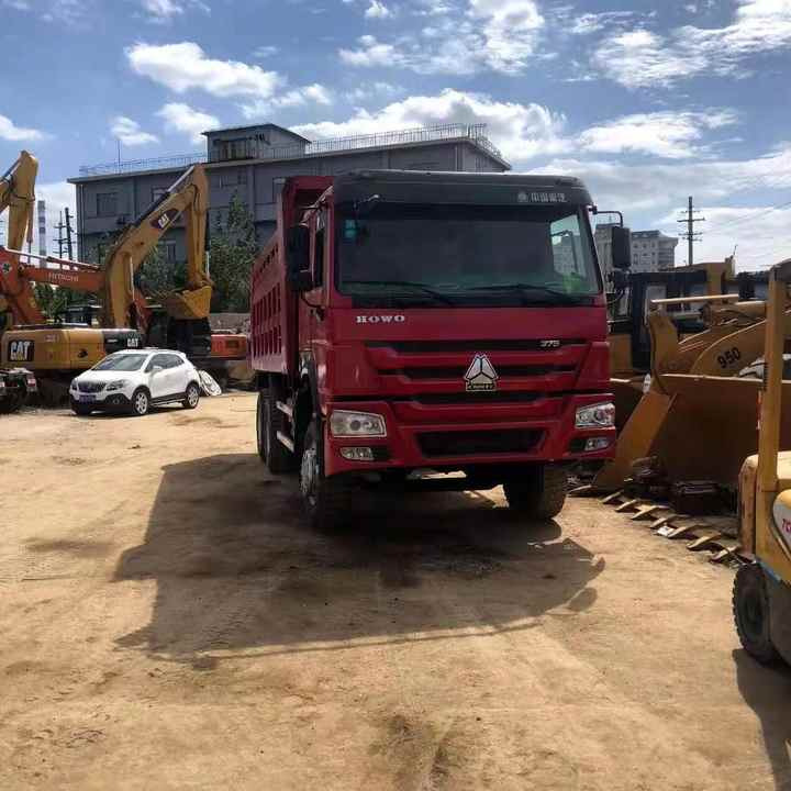 Good Condition 30 Ton 20 Ton Dump Truck 10 Wheeler Sinotruk Howo Used Dumper Truck Tipper 6x4 - Φορτηγό ανατρεπόμενο: φωτογραφία 4 Good Condition 30 Ton 20 Ton Dump Truck 10 Wheeler Sinotruk Howo Used Dumper Truck Tipper 6x4 - Φορτηγό ανατρεπόμενο: φωτογραφία 4