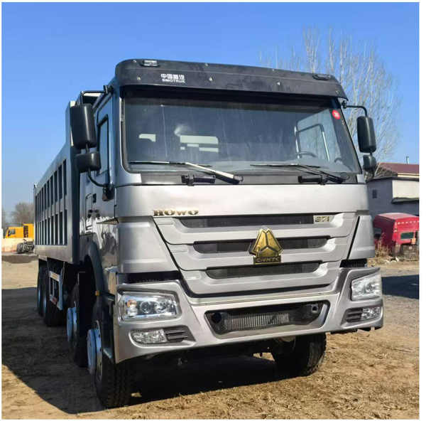 HOWO Heavy Dump Truck 6x4 8x4 Diesel Manual Transmission Right Left Hand Drive Sinotruck Dump Truck - Φορτηγό ανατρεπόμενο: φωτογραφία 1 HOWO Heavy Dump Truck 6x4 8x4 Diesel Manual Transmission Right Left Hand Drive Sinotruck Dump Truck - Φορτηγό ανατρεπόμενο: φωτογραφία 1