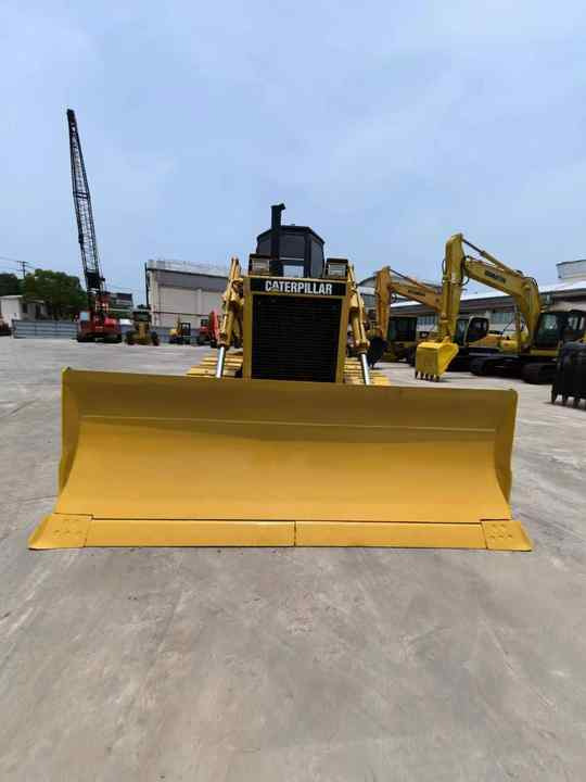High Efficiency d6h d7h Used Caterpillar Bulldozer d7g used caterpillar bulldozer in shanghai - Μπουλντόζα: φωτογραφία 2 High Efficiency d6h d7h Used Caterpillar Bulldozer d7g used caterpillar bulldozer in shanghai - Μπουλντόζα: φωτογραφία 2
