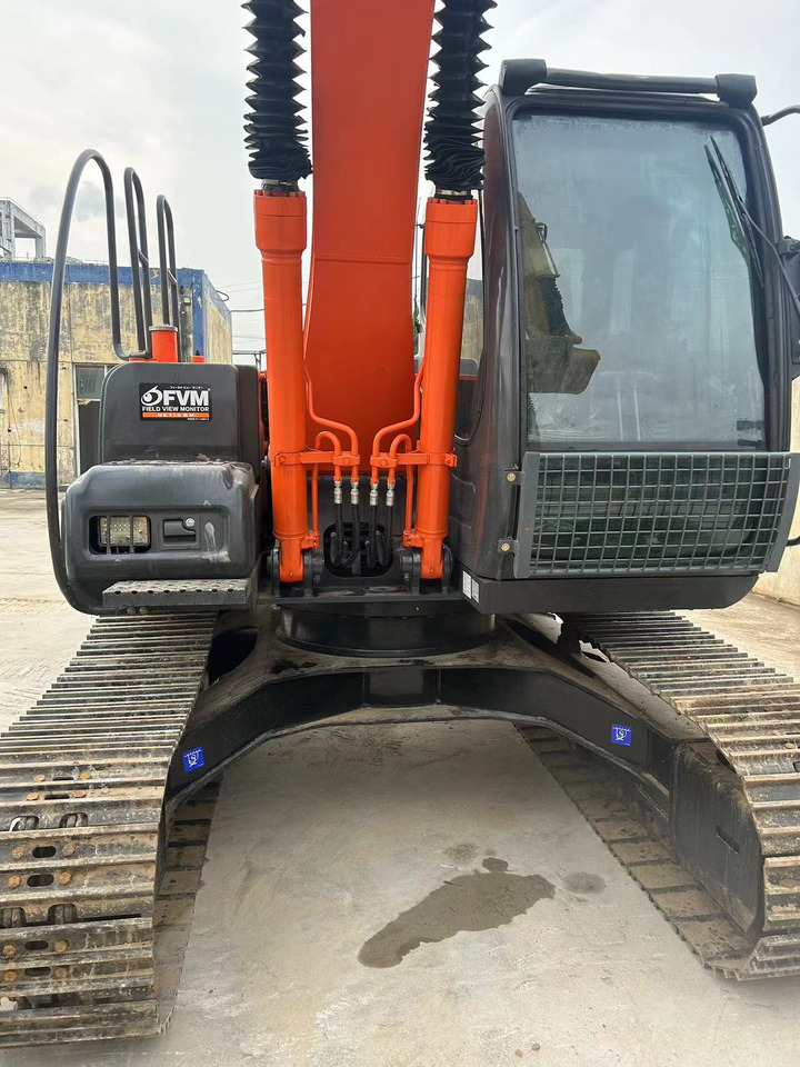 Hitachi ZX120-6 Excavator - Ερπυστριοφόρος εκσκαφέας: φωτογραφία 3 Hitachi ZX120-6 Excavator - Ερπυστριοφόρος εκσκαφέας: φωτογραφία 3