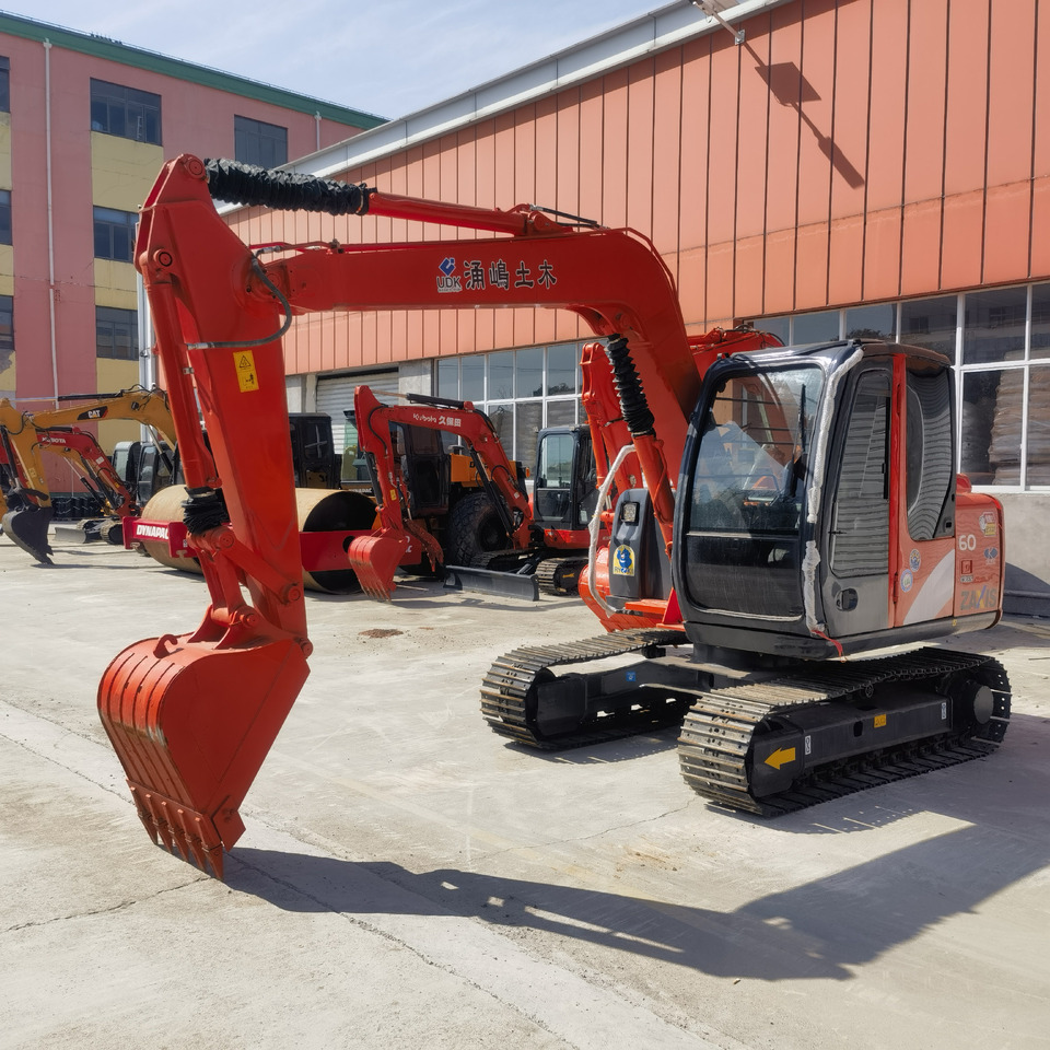 Hitachi ZX60 Excavator - Ερπυστριοφόρος εκσκαφέας: φωτογραφία 5 Hitachi ZX60 Excavator - Ερπυστριοφόρος εκσκαφέας: φωτογραφία 5