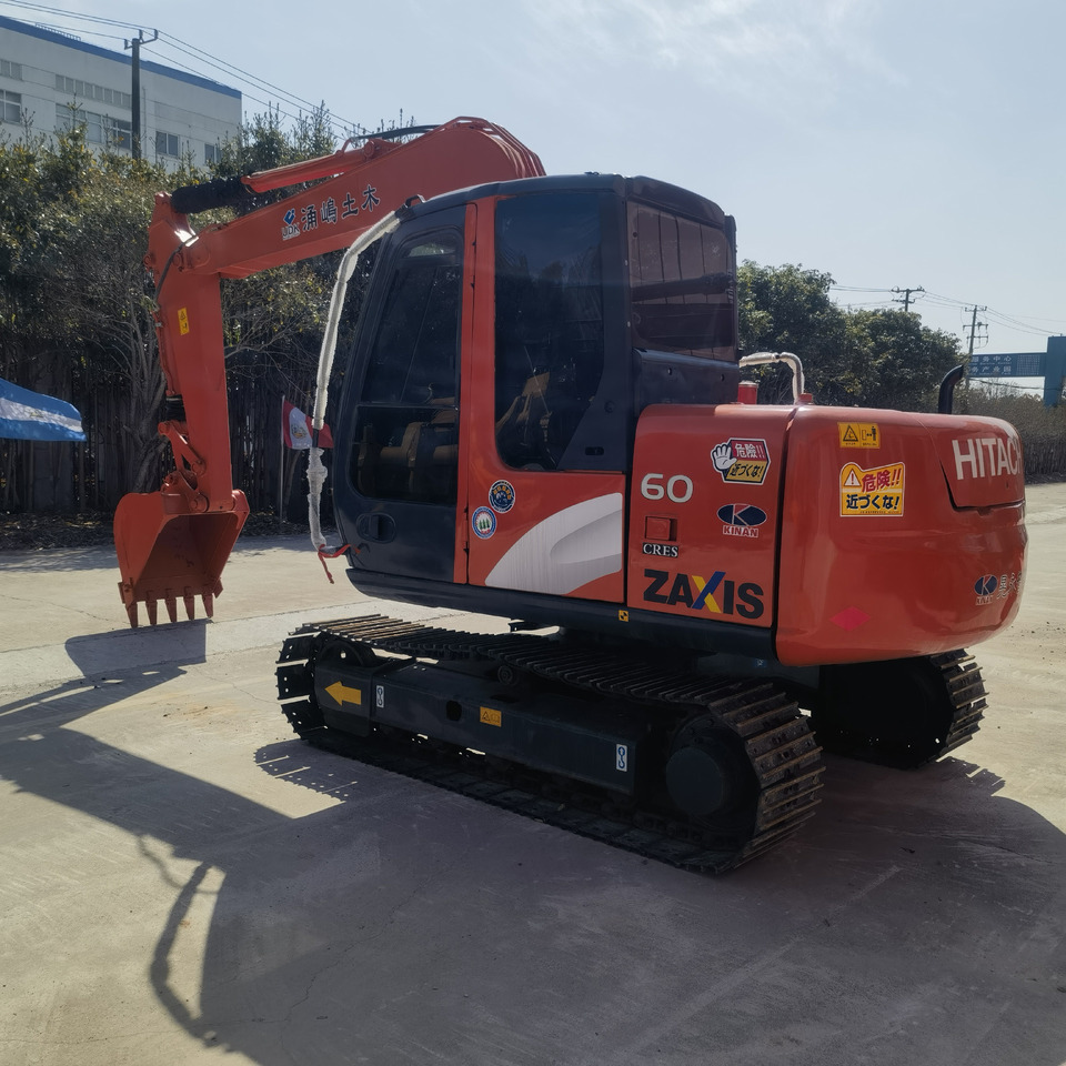 Hitachi ZX60 Excavator - Ερπυστριοφόρος εκσκαφέας: φωτογραφία 5 Hitachi ZX60 Excavator - Ερπυστριοφόρος εκσκαφέας: φωτογραφία 5