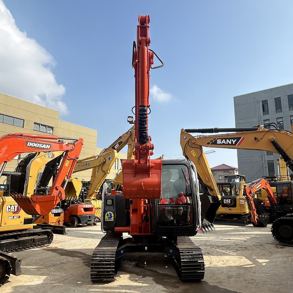 Hitachi ZX70 Excavator - Μίνι εκσκαφέας: φωτογραφία 4 Hitachi ZX70 Excavator - Μίνι εκσκαφέας: φωτογραφία 4