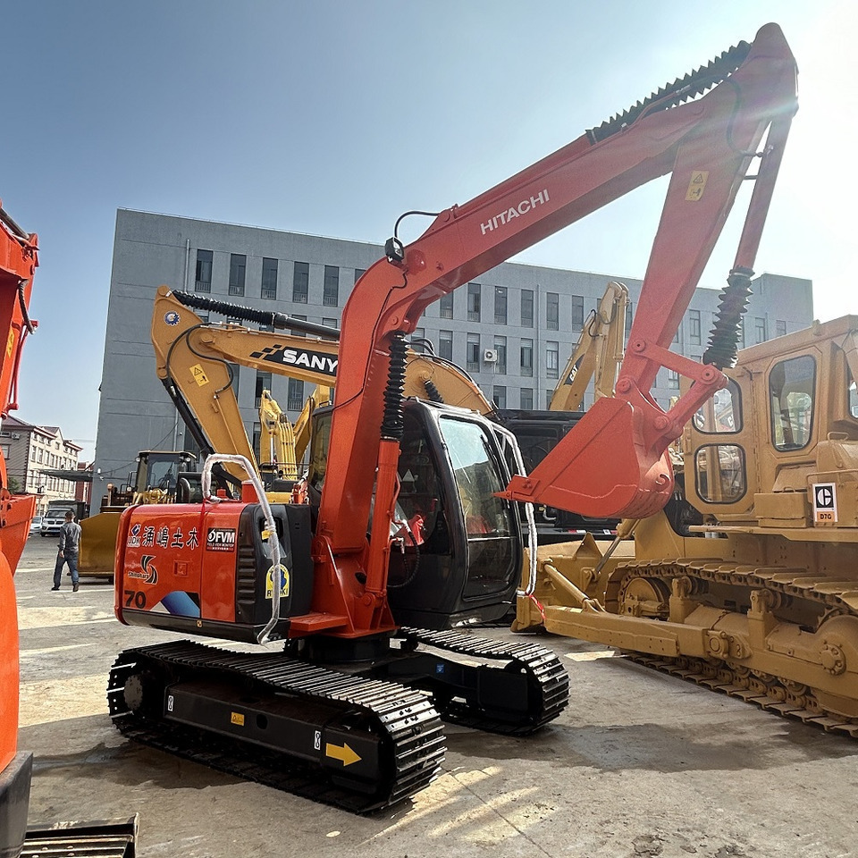 Hitachi ZX70 Excavator - Μίνι εκσκαφέας: φωτογραφία 2 Hitachi ZX70 Excavator - Μίνι εκσκαφέας: φωτογραφία 2