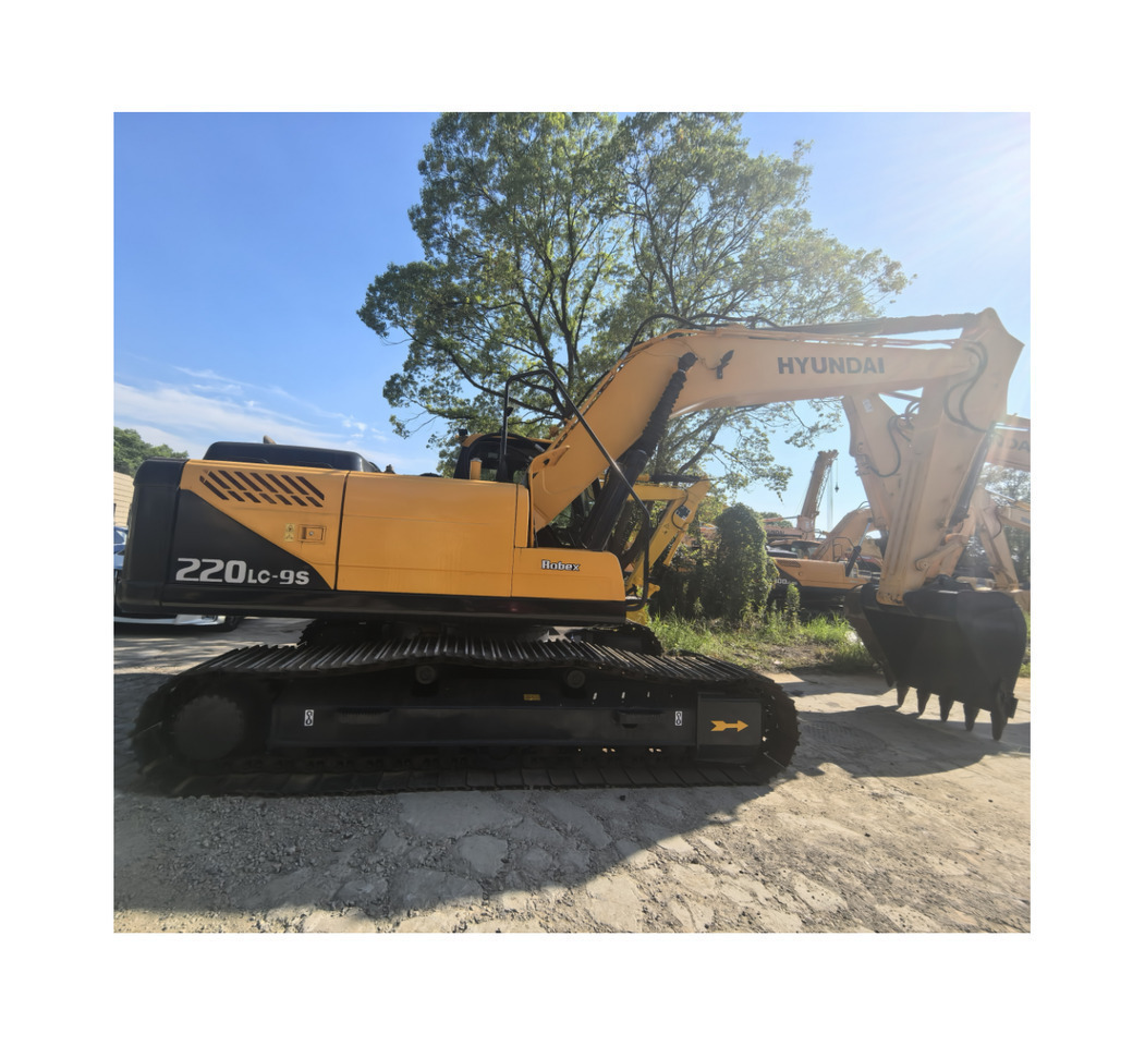 Hyundai 220lc-9s excavator - Τροχοφόρος εκσκαφέας: φωτογραφία 2 Hyundai 220lc-9s excavator - Τροχοφόρος εκσκαφέας: φωτογραφία 2