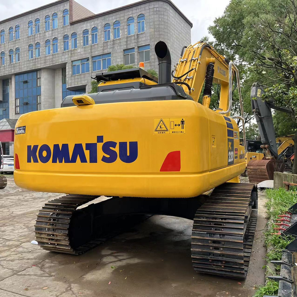 Komatsu PC 220-8 Excavator - Ερπυστριοφόρος εκσκαφέας: φωτογραφία 2 Komatsu PC 220-8 Excavator - Ερπυστριοφόρος εκσκαφέας: φωτογραφία 2