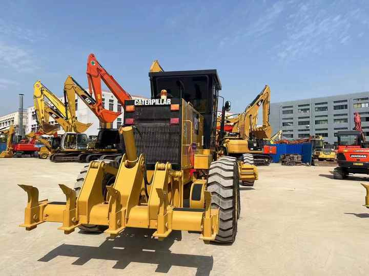 Original used caterpillar motor grader CAT 140K Motor Graders for sale - Γκρέιντερ: φωτογραφία 5 Original used caterpillar motor grader CAT 140K Motor Graders for sale - Γκρέιντερ: φωτογραφία 5