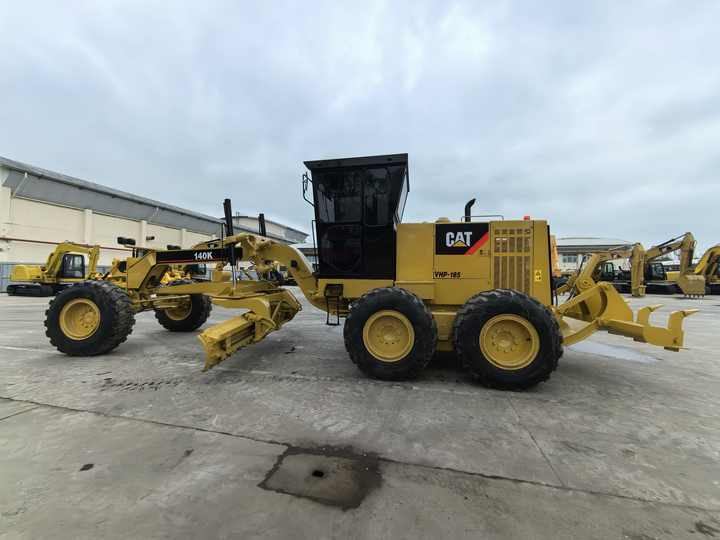 Used CAT Grader motor grader 140K for sale motor grader CAT 140h for sale - Γκρέιντερ: φωτογραφία 2 Used CAT Grader motor grader 140K for sale motor grader CAT 140h for sale - Γκρέιντερ: φωτογραφία 2