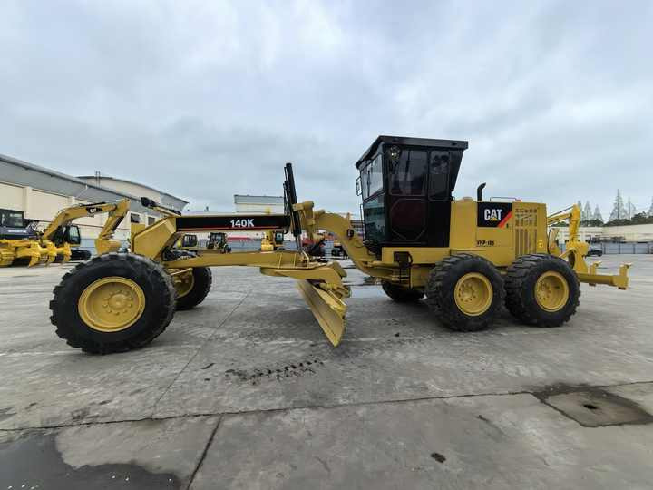 Used CAT Grader motor grader 140K for sale motor grader CAT 140h for sale - Γκρέιντερ: φωτογραφία 3 Used CAT Grader motor grader 140K for sale motor grader CAT 140h for sale - Γκρέιντερ: φωτογραφία 3