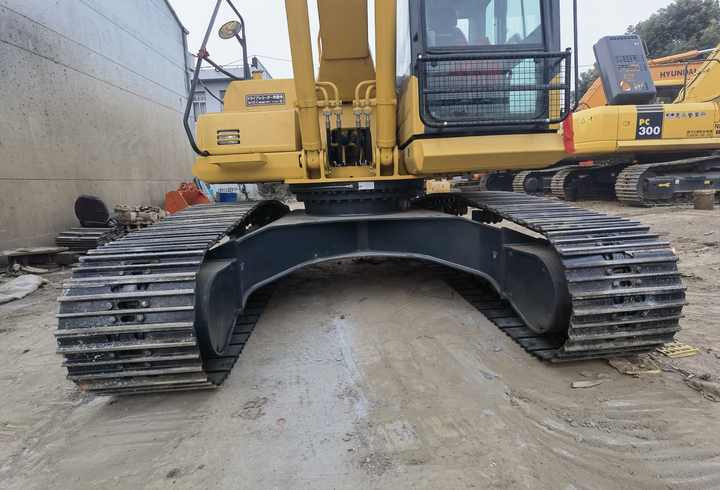 Used Komatsu Excavator machine japan komatsu PC200-8 PC220-8 hydraulic crawler used excavator - Ερπυστριοφόρος εκσκαφέας: φωτογραφία 2 Used Komatsu Excavator machine japan komatsu PC200-8 PC220-8 hydraulic crawler used excavator - Ερπυστριοφόρος εκσκαφέας: φωτογραφία 2