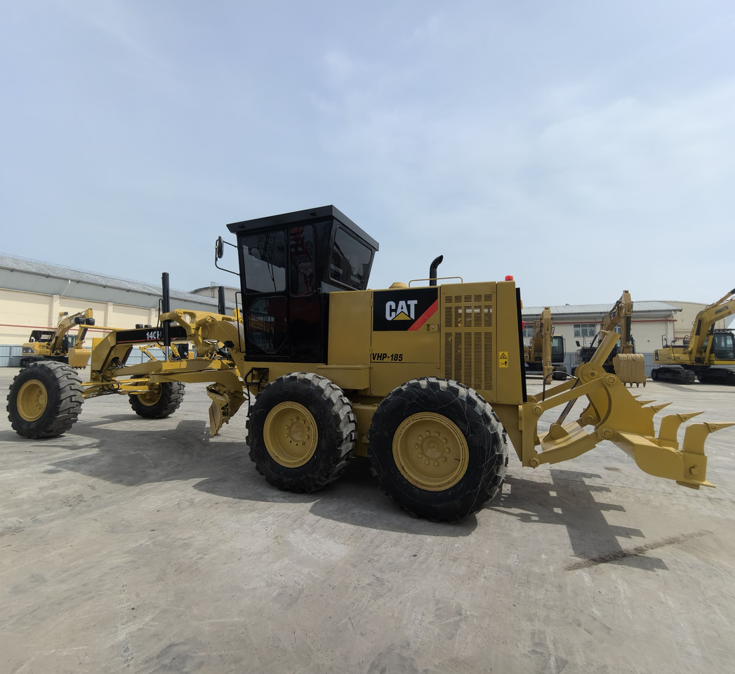Used motor grader cat 140h - Γκρέιντερ: φωτογραφία 4 Used motor grader cat 140h - Γκρέιντερ: φωτογραφία 4