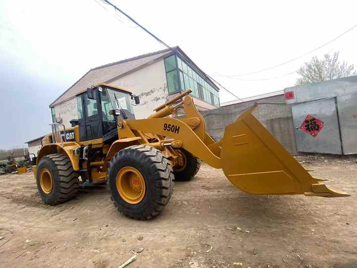 Second hand good condition and high performance cat 950h cheap price for sale in shanghai yard - Ελαστιχοφόρος φορτωτής: φωτογραφία 5 Second hand good condition and high performance cat 950h cheap price for sale in shanghai yard - Ελαστιχοφόρος φορτωτής: φωτογραφία 5